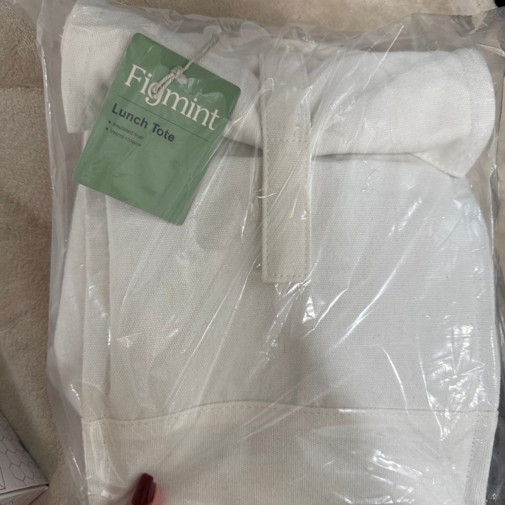 Figmint White Lunch Tote NEW